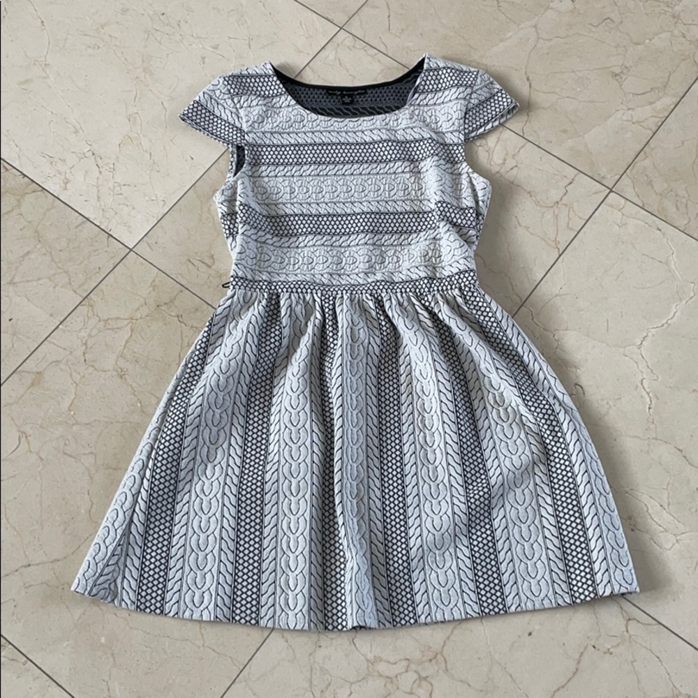 Black and White Geometric Patterned Dress
